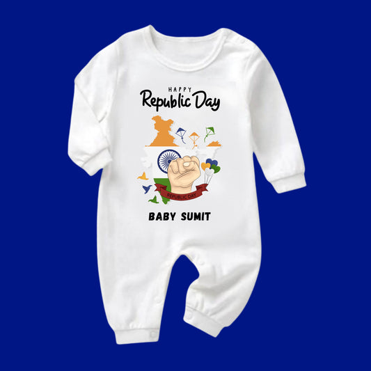 Celebrate the spirit of Republic Day with our special rompers for your little prince & princess! 🇮🇳✨